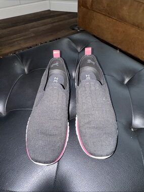 Cole Haan Black Slip-On Flats with Pink Accents
